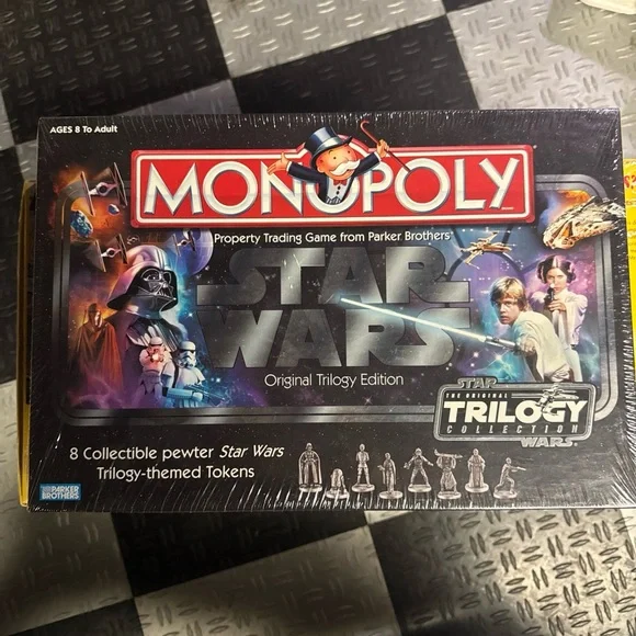 2005 Monopoly Star Wars saga edition Trilogy Edition Board Game